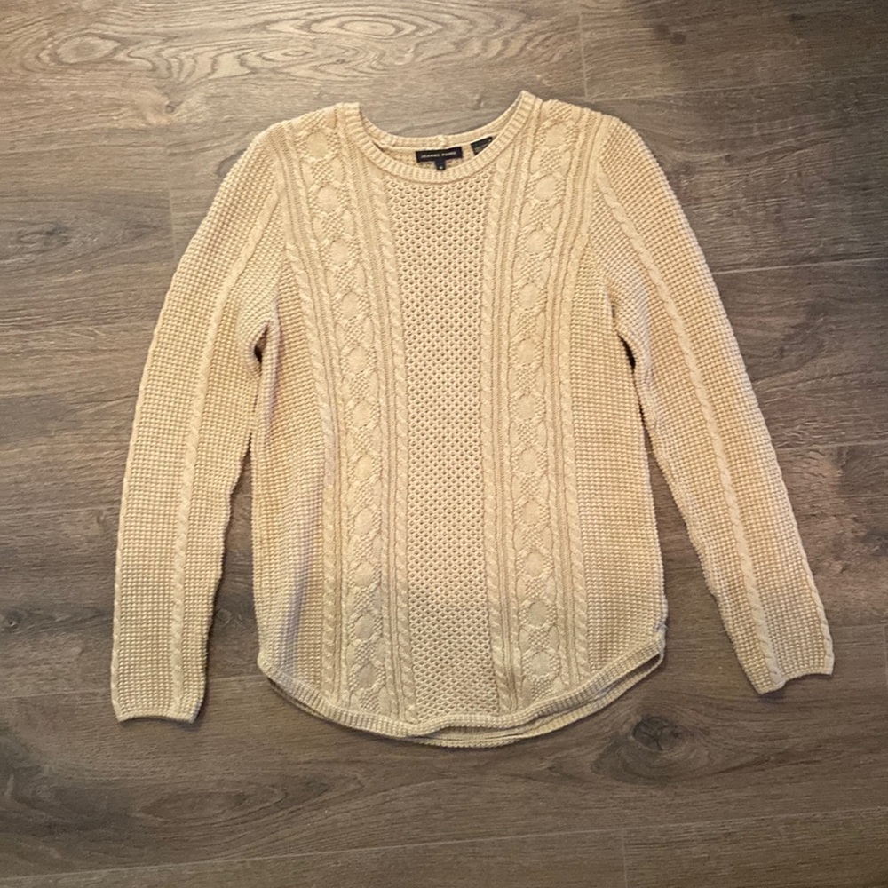 Jeanne Pierre tan sweater